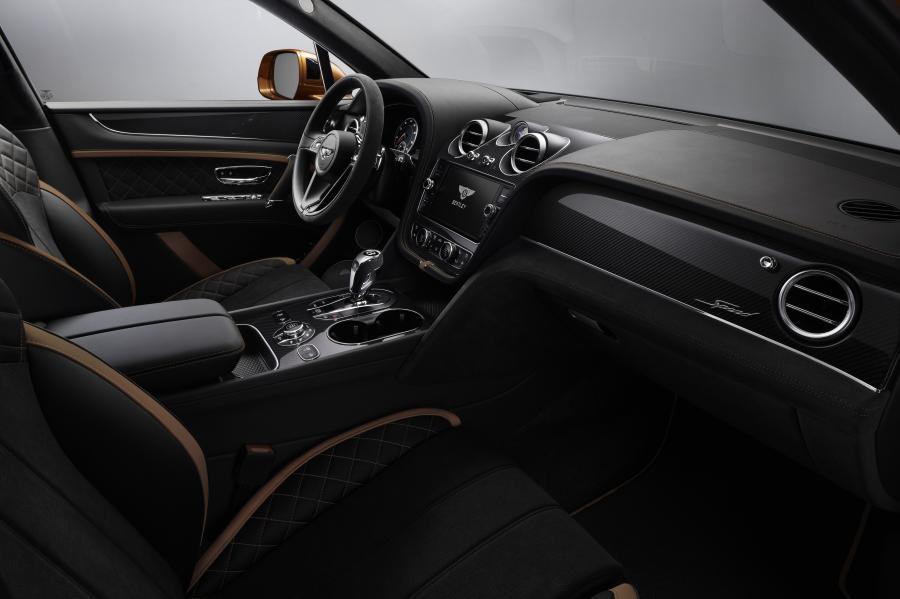 Интерьер Bentley Bentayga Speed 2019 года  (фото 17 из 25)